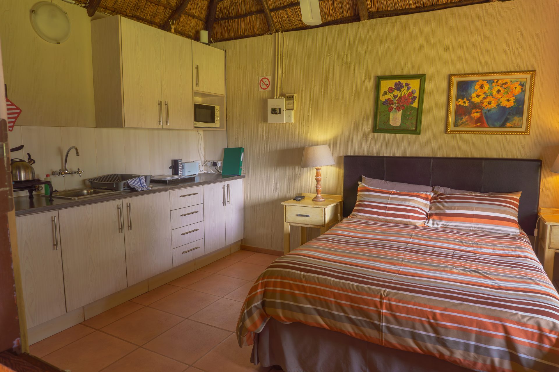 Bedroom in 4-sleeper self-catering chalet Gallery Inn Bela Bela